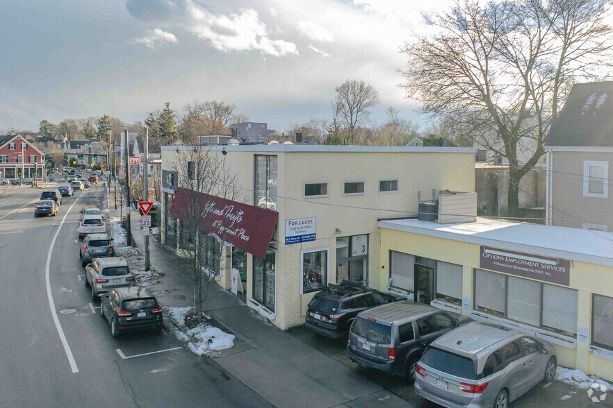 More Photos Of 3-9 Lexington St, Belmont Freestanding For Lease