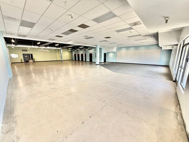 More Photos Of 450 Fletcher Pky, El Cajon Unknown For Lease