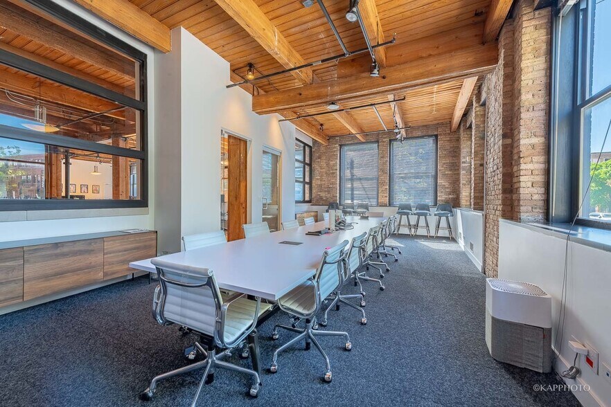 More Photos Of 1123 W Washington Blvd, Chicago Office For Lease