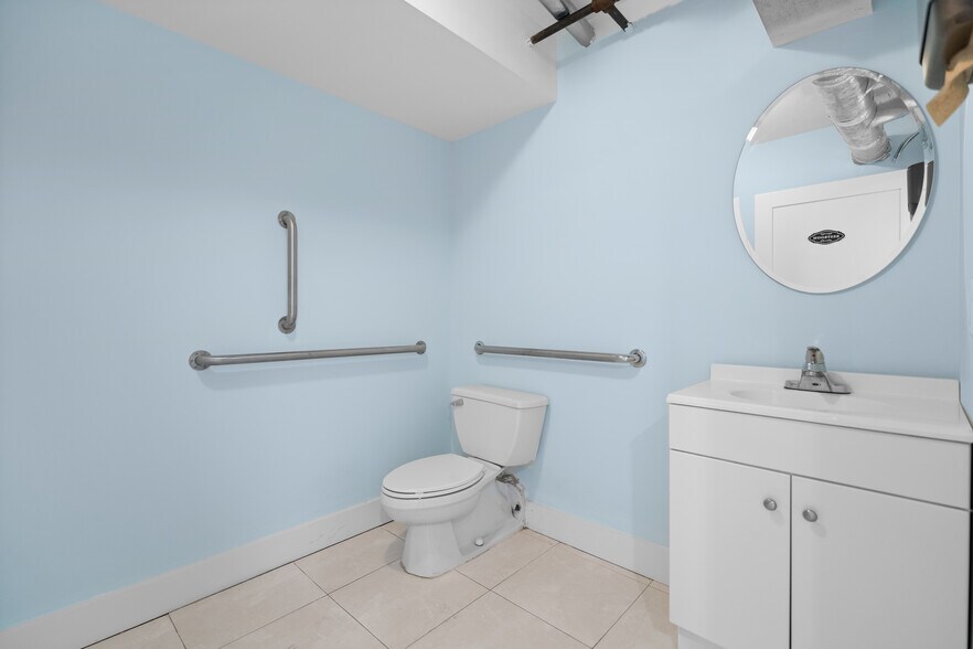More Photos Of 299-307 Grand St, Jersey City Apartments For Lease