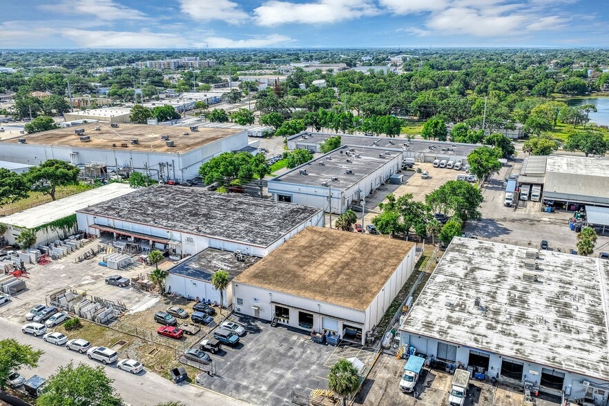 More Photos Of 380 27th St, Orlando Warehouse For Sale