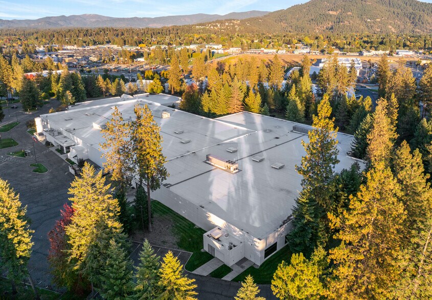 More Photos Of 600 W Wilbur Ave, Coeur d'Alene Manufacturing For Lease