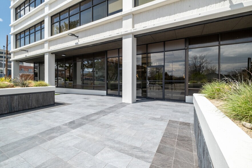 More Photos Of 245 E Liberty St, Reno Medical For Sale