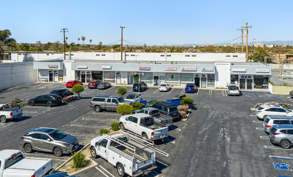 More Photos Of 4015 Pacific Coast Hwy, Torrance Office For Sale