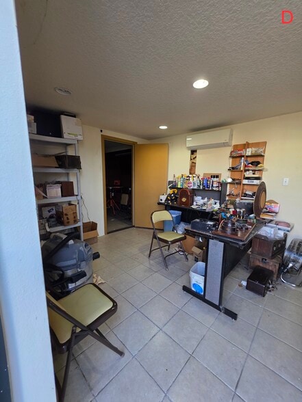 More Photos Of 100 Commerce Way, Sanford Warehouse For Lease