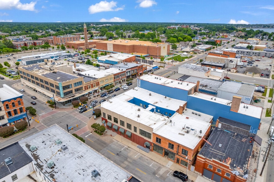 More Photos Of 306-310 Huron Ave, Port Huron Freestanding For Sale