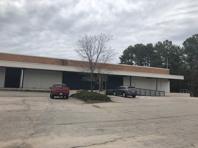 More Photos Of 2828-2832 Industrial Dr, Raleigh Warehouse For Sale