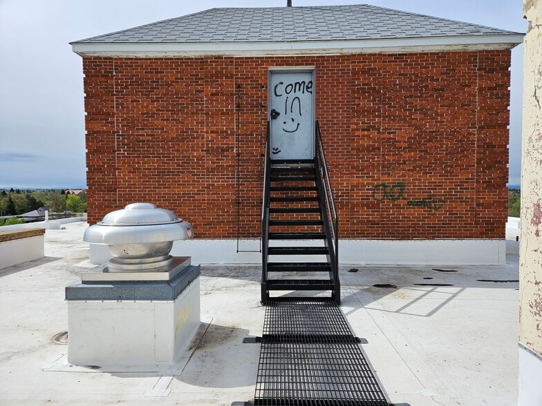 More Photos Of 1109 6th Ave N, Great Falls Assisted Living For Sale