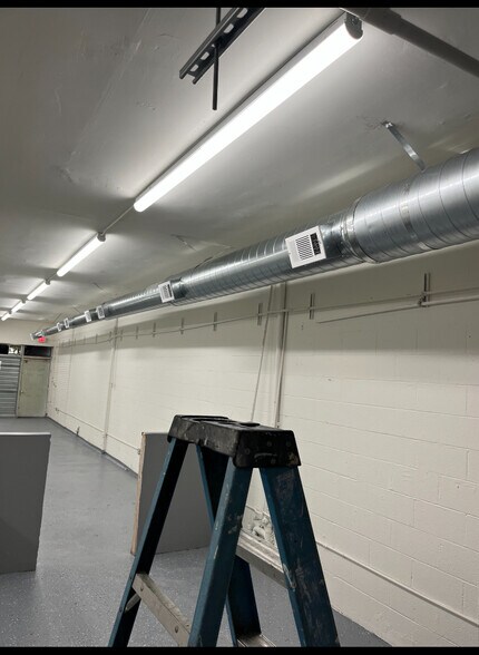 More Photos Of 2320 W Slauson Ave, Los Angeles Industrial For Lease