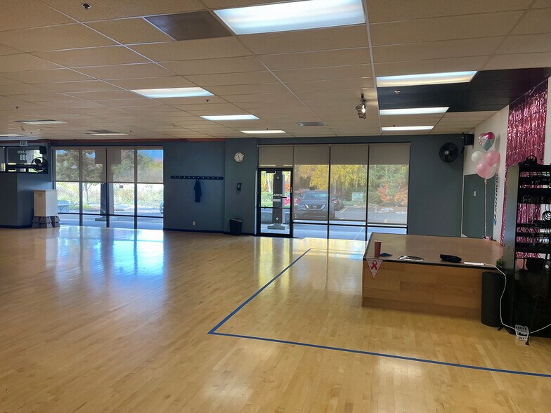 More Photos Of 9957-10089 SW Nimbus Ave, Beaverton Unknown For Lease