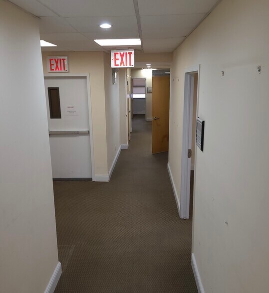 More Photos Of 30-74 31st St, Astoria Medical For Sale