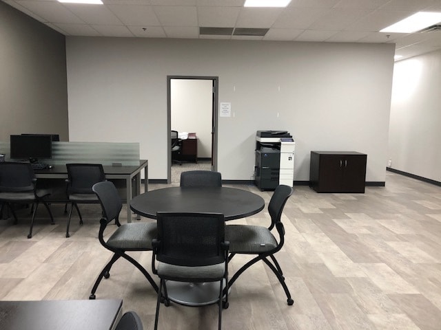 More Photos Of 2850-2870 S Church St, Murfreesboro Unknown For Lease