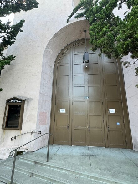 More Photos Of 2330 Prince St, Berkeley Schools For Sale