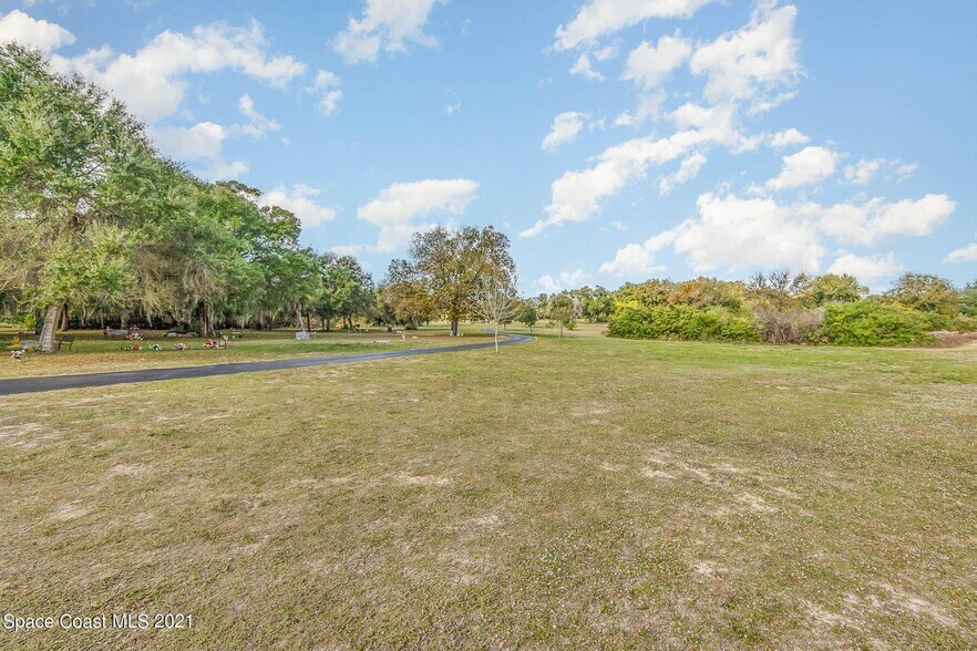 More Photos Of 3751 N Highway 1, Cocoa Cemetery Mausoleum For Sale