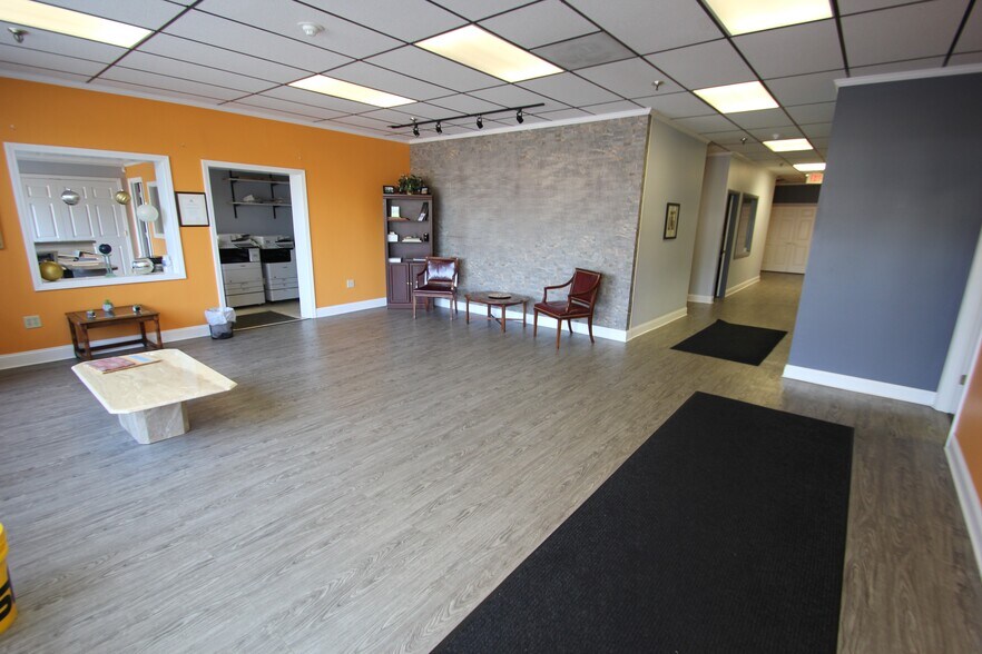 More Photos Of 3 Washington St, North Reading Warehouse For Sale