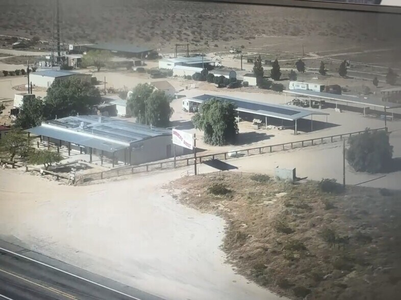 More Photos Of 49901 Hwy 14, Inyokern General Retail For Sale