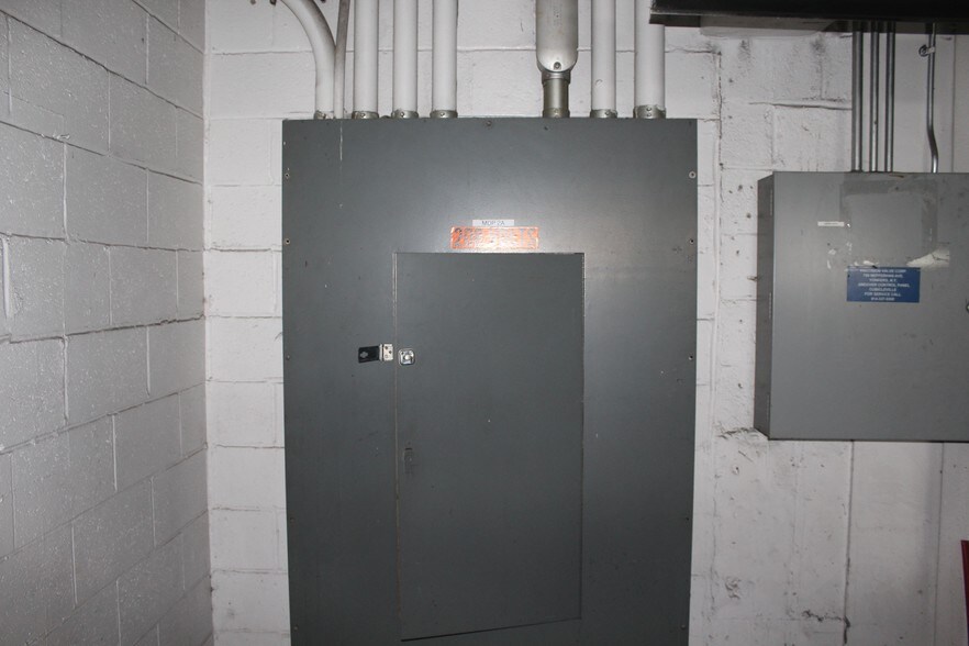 More Photos Of 700 Nepperhan Ave, Yonkers Warehouse For Sale