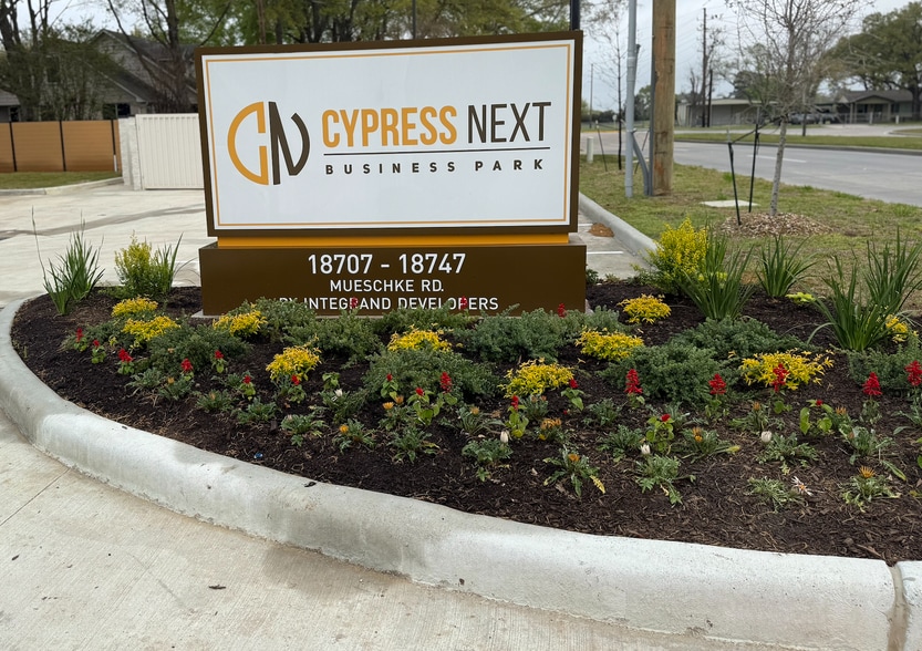 Primary Photo Of 18723 Mueschke Rd, Cypress Office For Sale