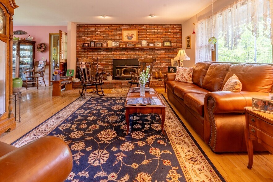 More Photos Of 420 Crescent Ave, Highland Apartments For Sale