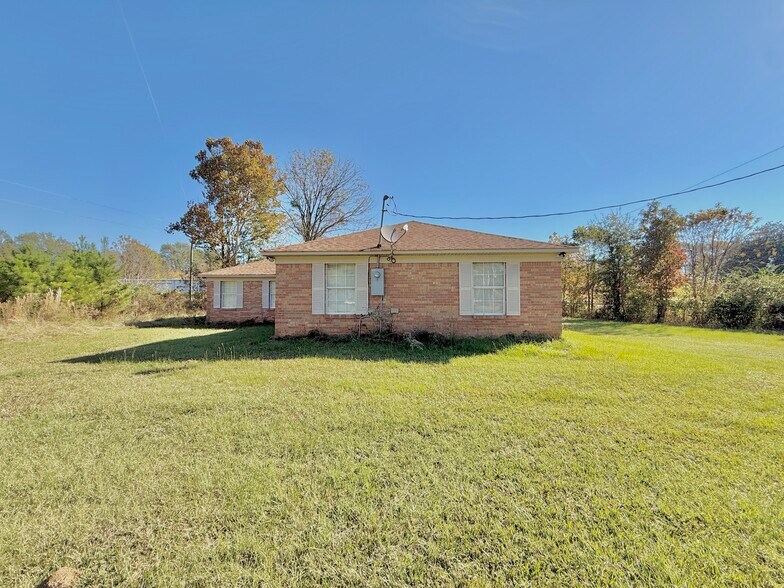 More Photos Of 66 Boyd Rd, Starkville Specialty For Sale