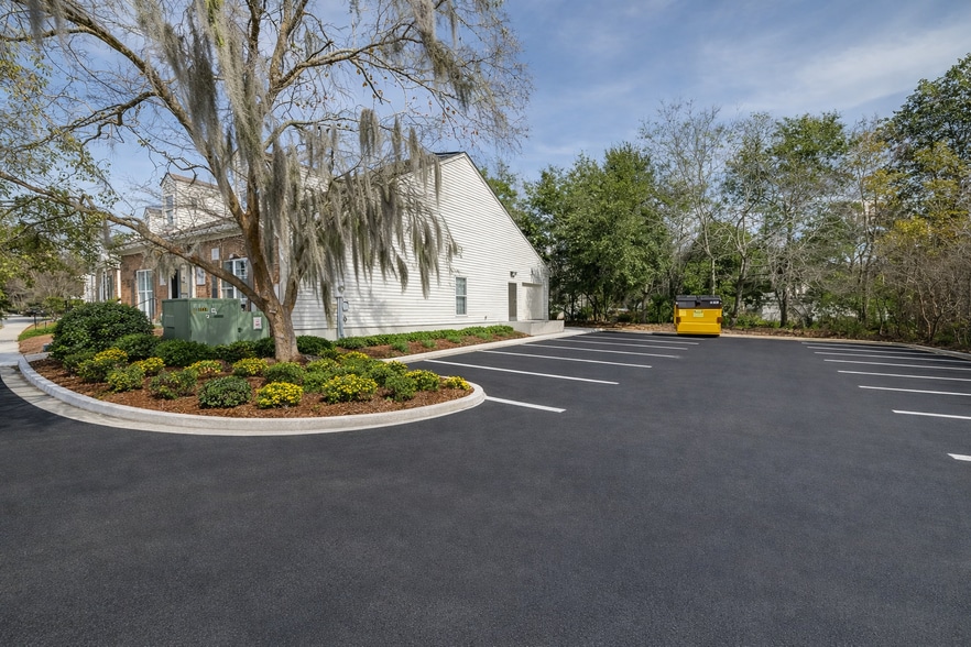 More Photos Of 8 Commerce Pl, Savannah Loft Creative Space For Sale