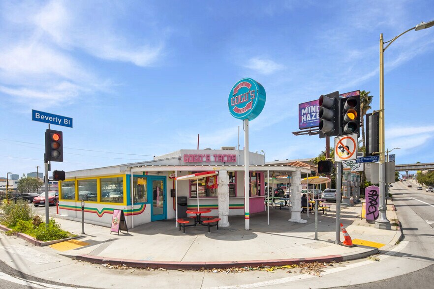 More Photos Of 3660 Beverly Blvd, Los Angeles Restaurant For Lease