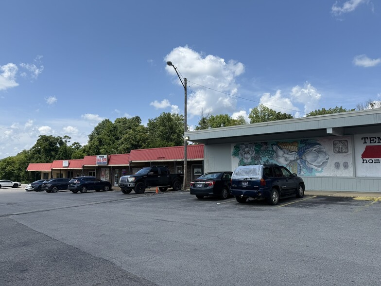 More Photos Of 5538 Clarksville hwy, Joelton Storefront Retail Office For Lease