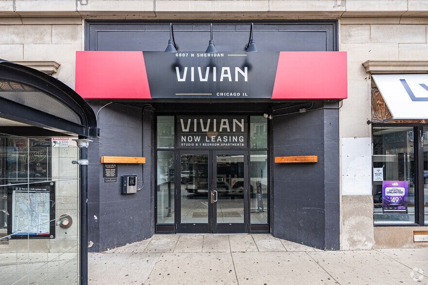 More Photos Of 6805 N Sheridan Rd, Chicago Apartments For Lease