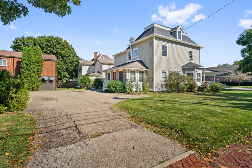 More Photos Of 396 4th St, Beaver Office Residential For Sale