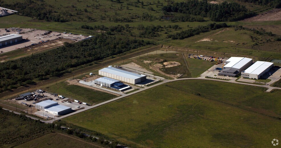 More Photos Of 25430 Clay Rd, Katy Warehouse For Lease