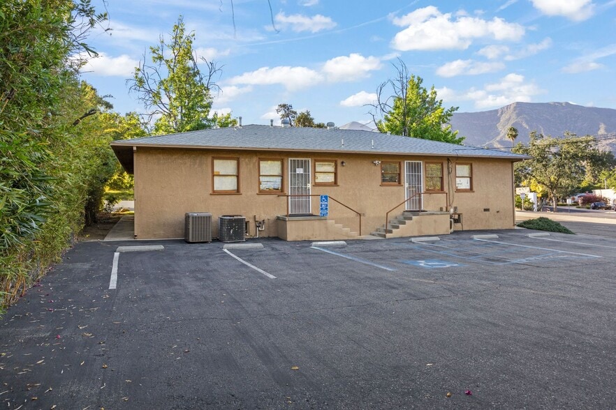 More Photos Of 305 W Ojai Ave, Ojai Office For Sale