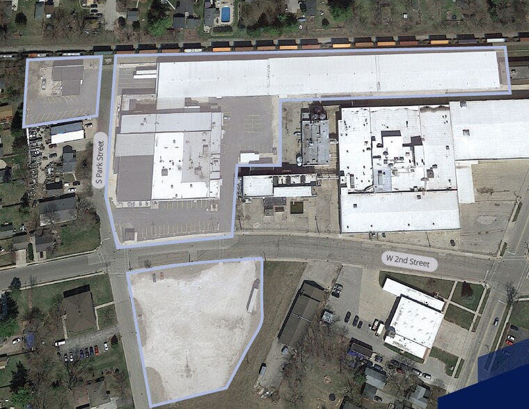 More Photos Of 520 W 2nd St, Oconomowoc Manufacturing For Sale