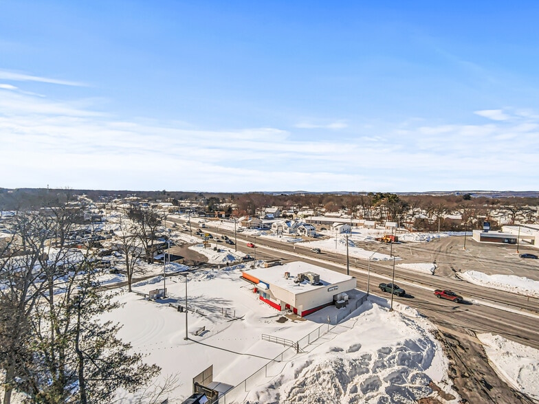 More Photos Of 1535 Memorial Dr, Chicopee Restaurant For Sale