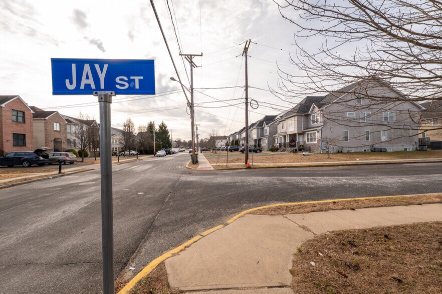 More Photos Of 21 Jay St, Lakewood Multifamily For Sale