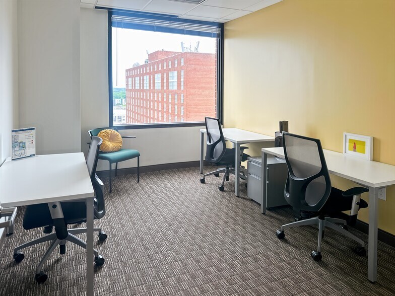 More Photos Of 421 fayetteville St, Raleigh Coworking Space