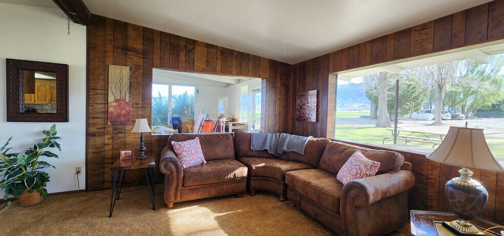 More Photos Of Fish Lake Valley, Dyer Land For Sale