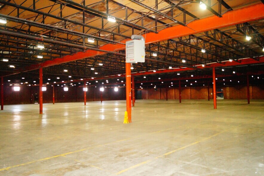 More Photos Of 1840 Gordon Hwy, Augusta Warehouse For Sale