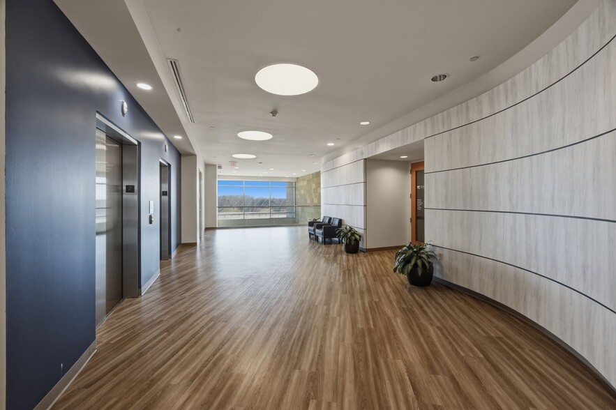 More Photos Of 8080 State Highway 121, McKinney Medical For Lease