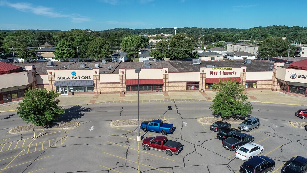 More Photos Of 1201 S Broadway, Rochester Unknown For Lease