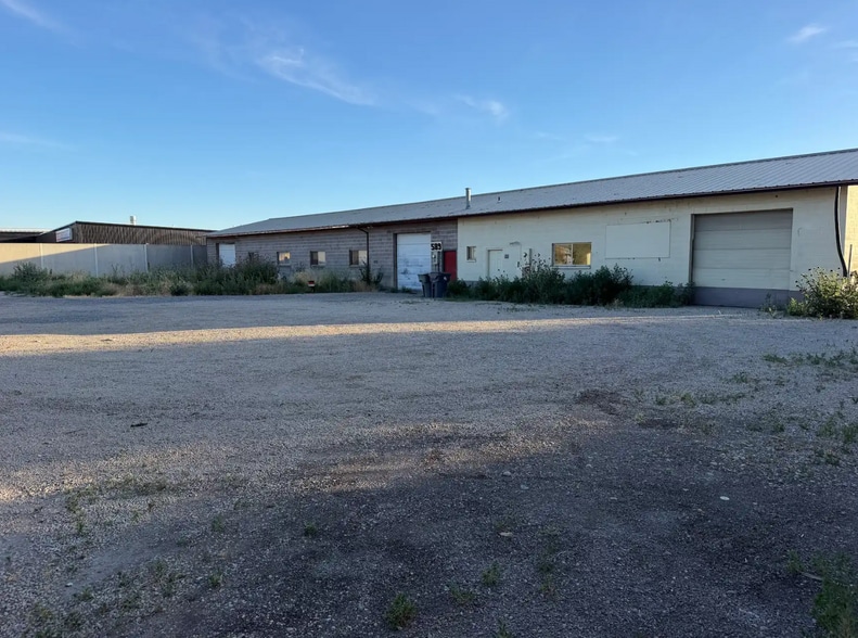 More Photos Of 589 N Geneva Rd, Lindon Warehouse For Sale