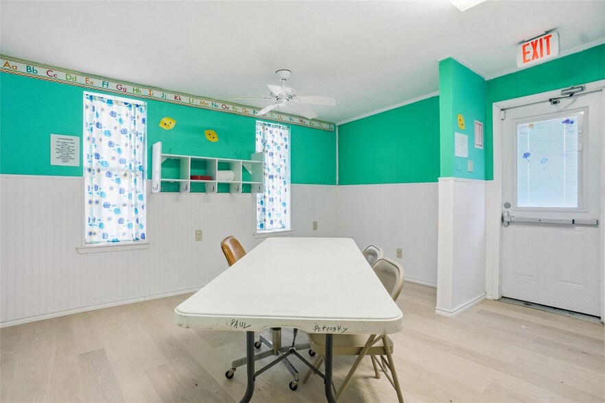 More Photos Of 2105-2107 W Shady Grove Rd, Irving Daycare Center For Sale