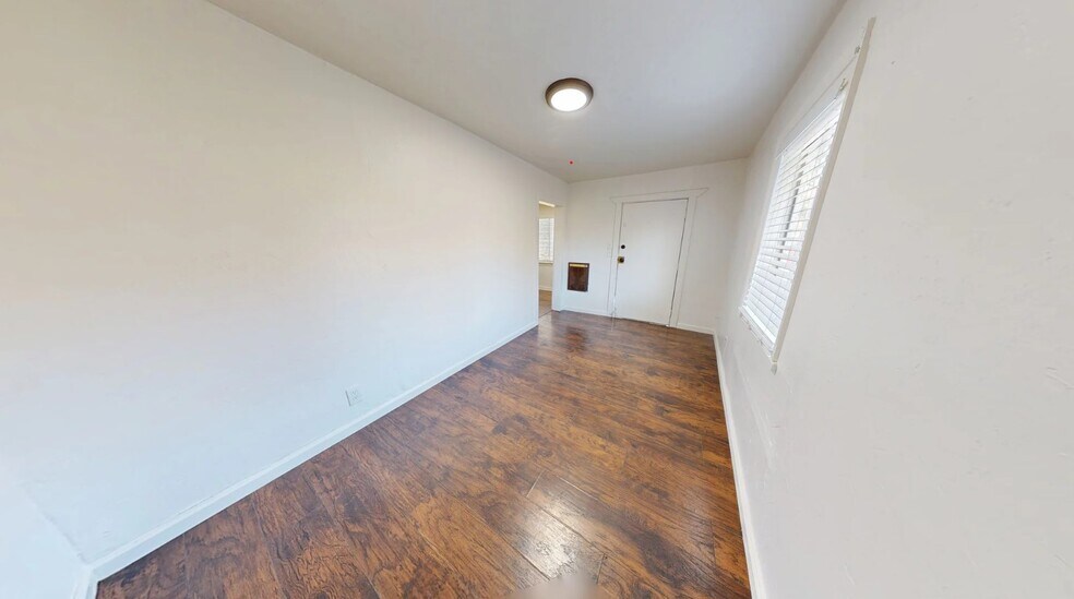 More Photos Of 2715 Twin View Blvd, Shasta Lake Multifamily For Sale