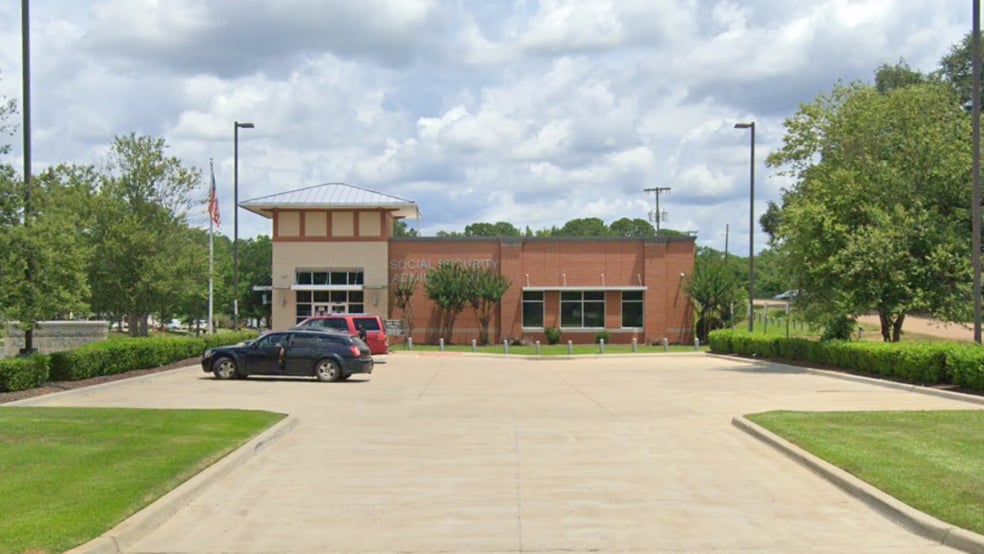More Photos Of 103 MBL Bank Dr, Minden Office For Sale