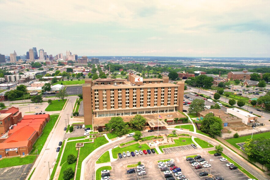 More Photos Of 612 Garfield Ave, Kansas City Apartments For Lease