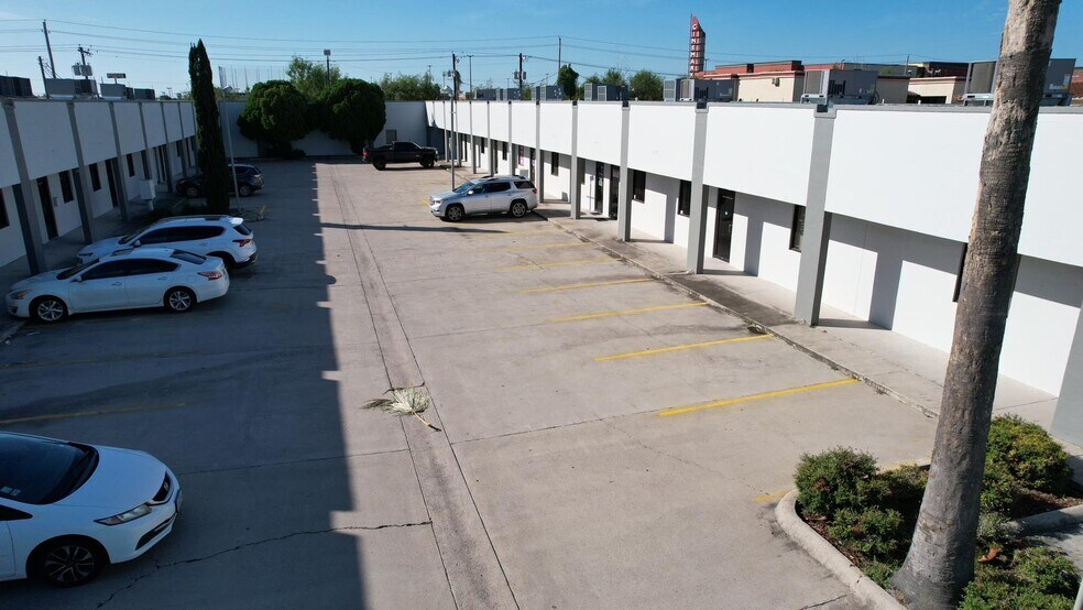 More Photos Of 1313 W Polk Ave, Pharr Office For Lease