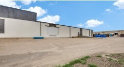 More Photos Of 13840 Denton Dr, Farmers Branch Warehouse For Lease