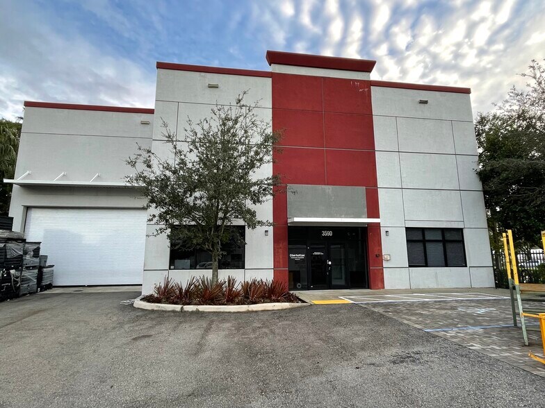 Primary Photo Of 3590 SW 30th Ave, Fort Lauderdale Warehouse For Sale