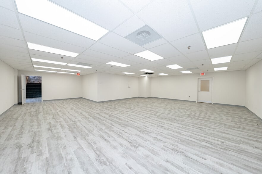 More Photos Of 6630 NW 16th Ter, Fort Lauderdale Warehouse For Lease