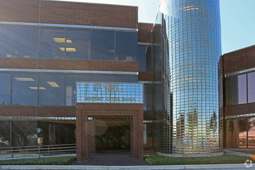 More Photos Of 100 Sandau Rd, San Antonio Office For Lease