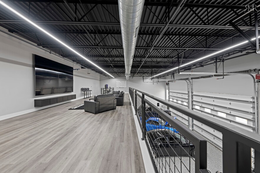 More Photos Of 1435 FM 1463 Rd, Katy Showroom For Sale